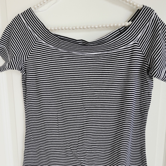 H&M Striped Off The Shoulder Bodycon Knee Length Dress Navy Blue White Sz M - Picture 8 of 8